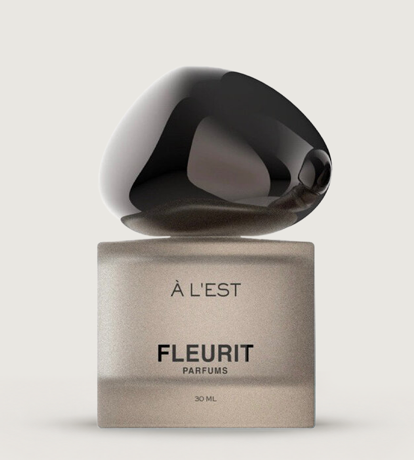 À L’EST perfume image