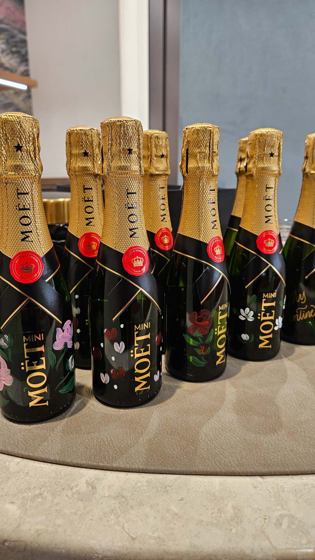 Corporate gifting experience customized champagne