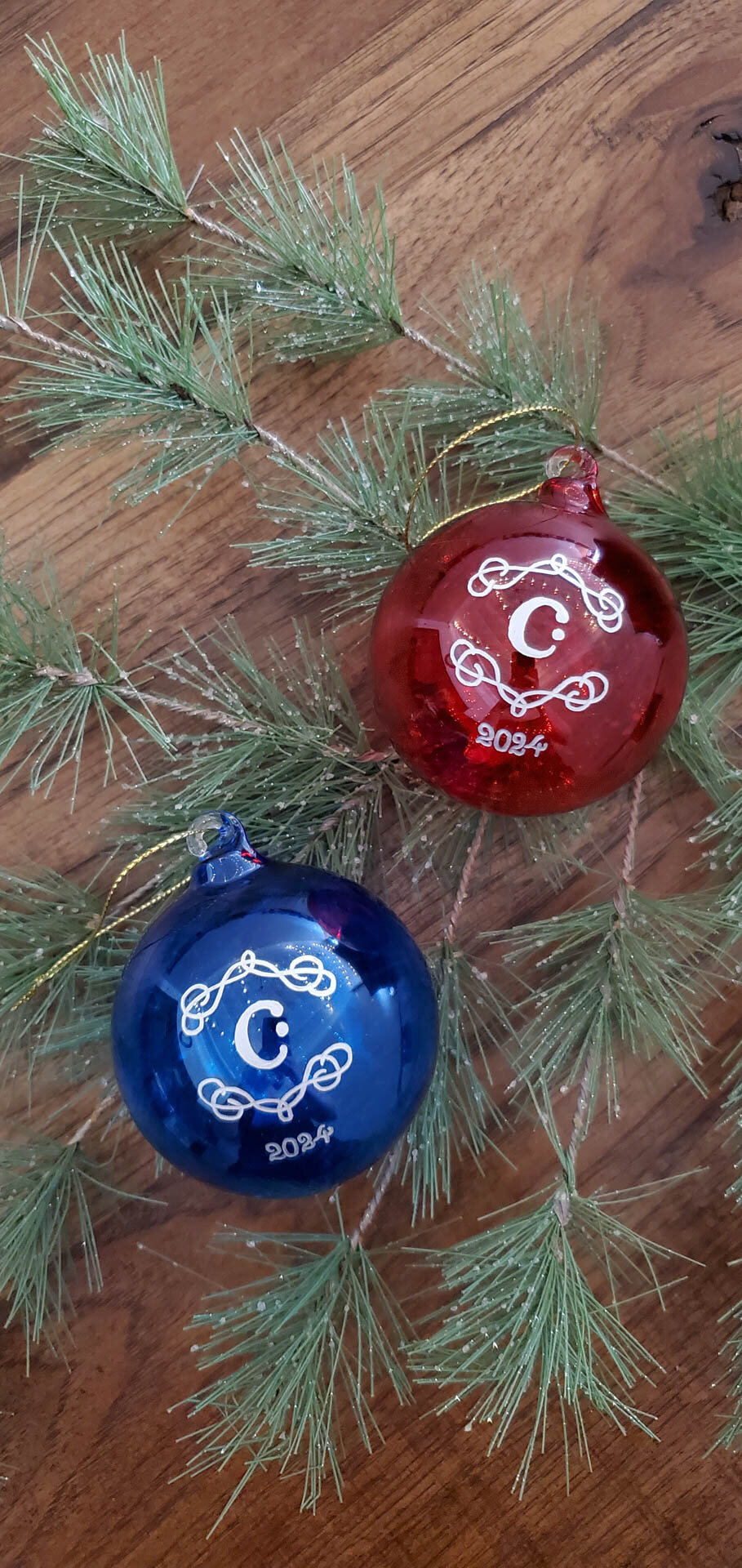Engraved ornaments corporate gifting custom design
