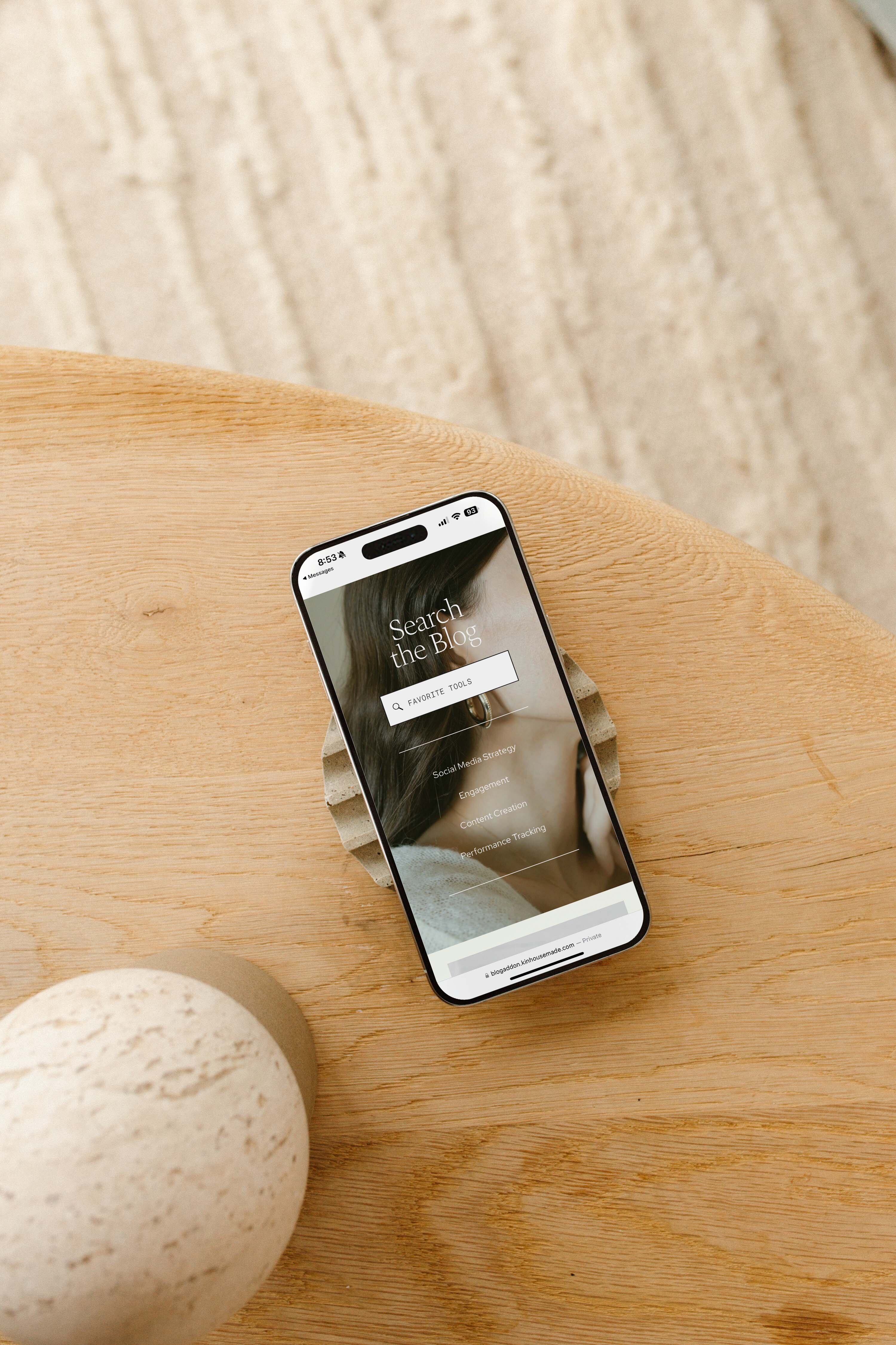 Mockup 7