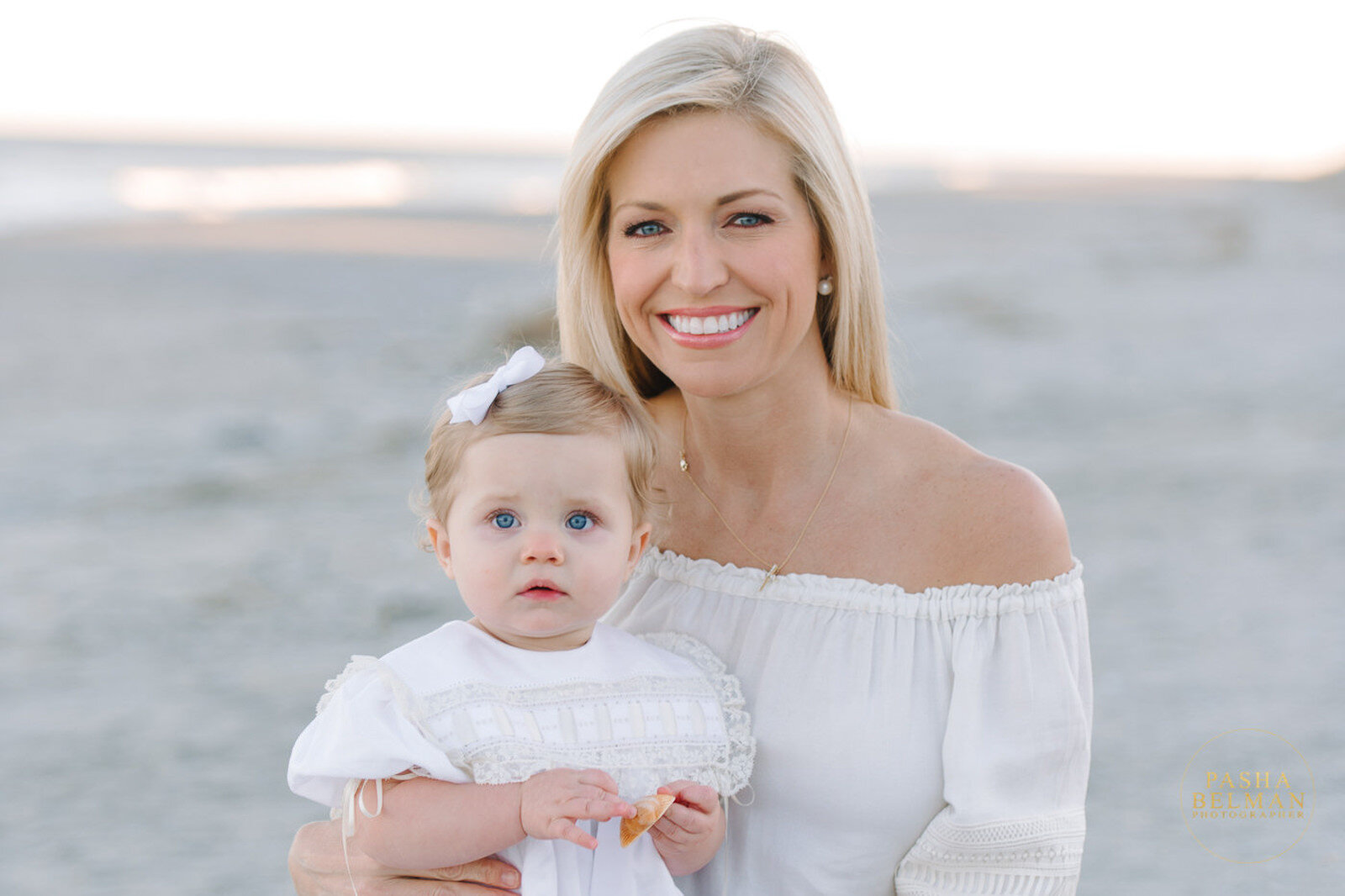 Myrtle Beach photographer Pasha Belman on the beach at golden hour