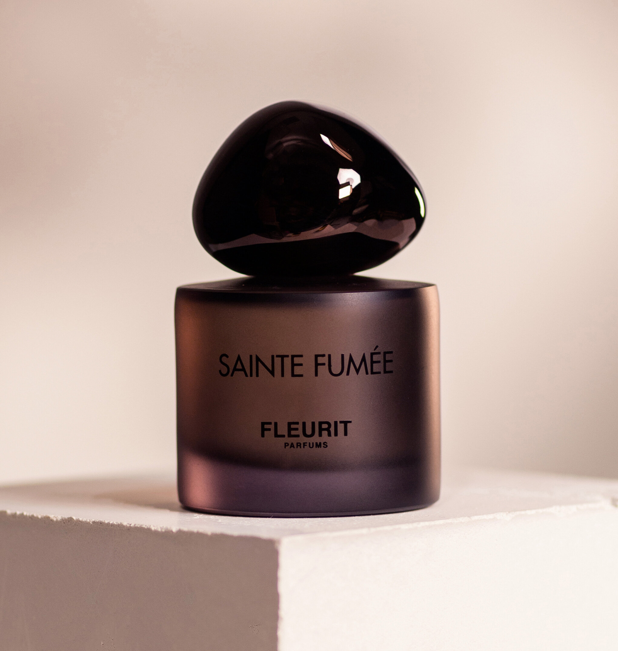 Sainte Fumée perfume bottle