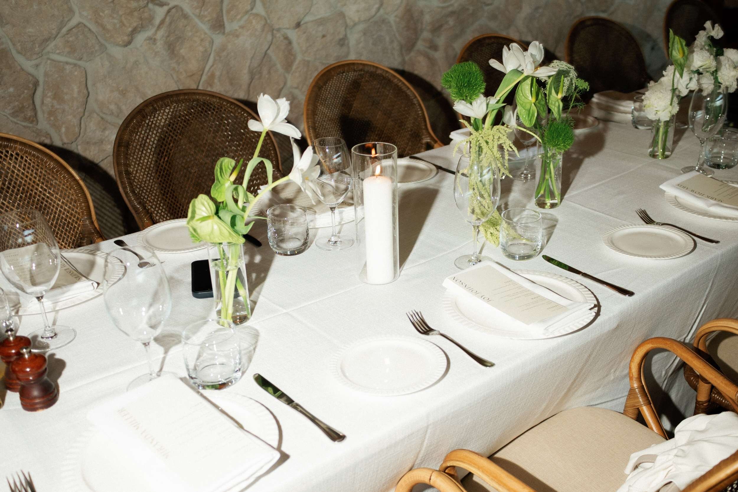 Perth wedding portfolio, long table reception with bud vase florals