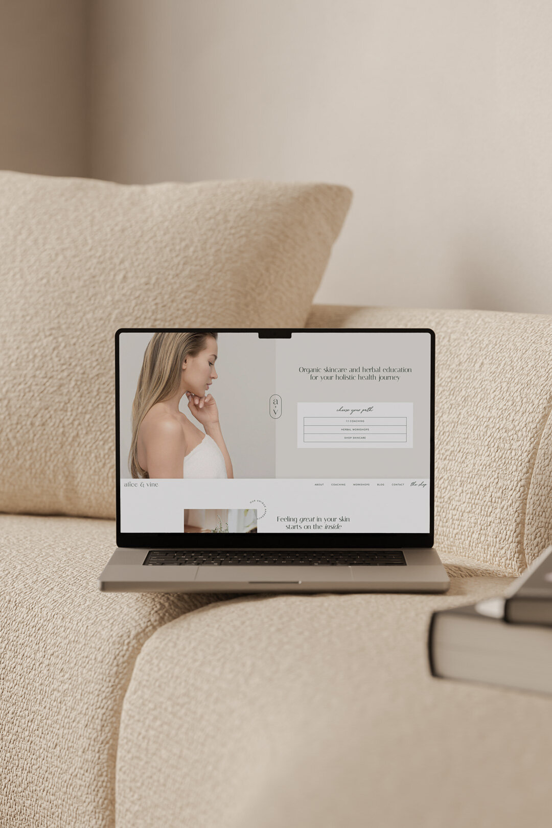 Alice and Vine website template